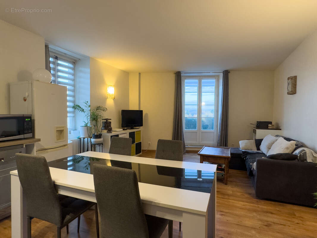 Appartement à LA VOULTE-SUR-RHONE