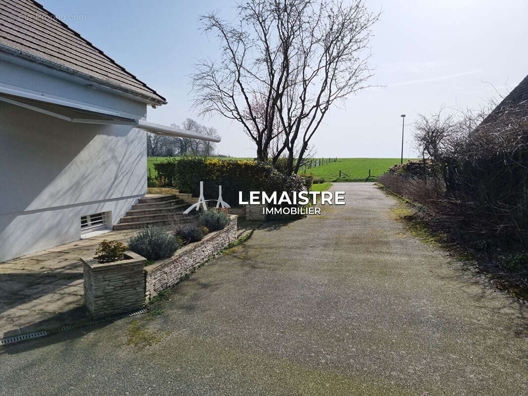 Maison à SAINT-ROMAIN-DE-COLBOSC