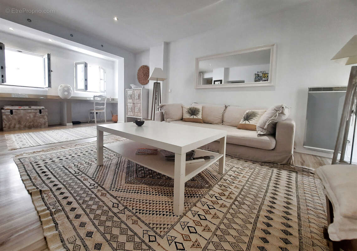 Maison à SAINT-GENIES-DE-MALGOIRES