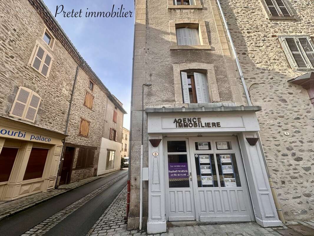 Appartement à BLESLE