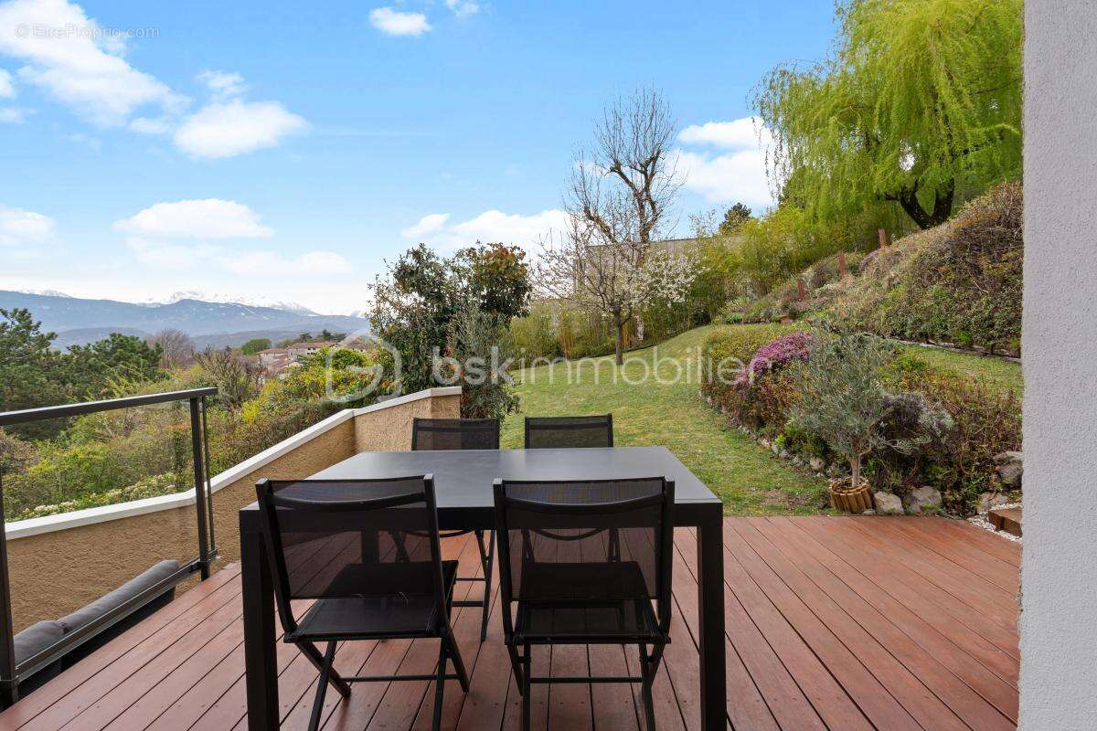 Maison à SEYSSINET-PARISET