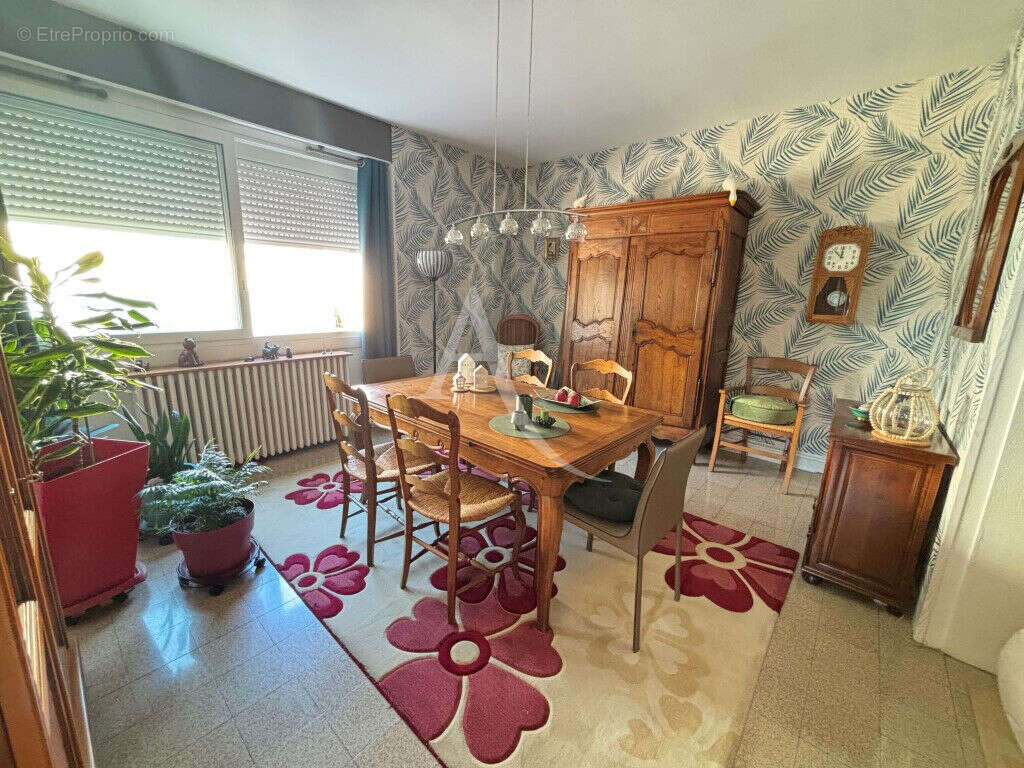 En vente - fourchambault - maison plain pied  4  chambres possible 5 - terrain - photo 3