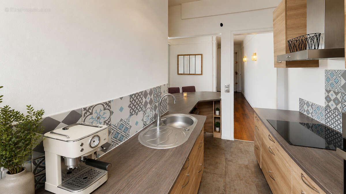 Appartement à ASNIERES-SUR-SEINE