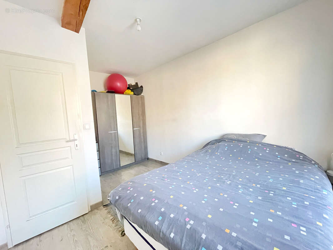 Appartement à OULLINS