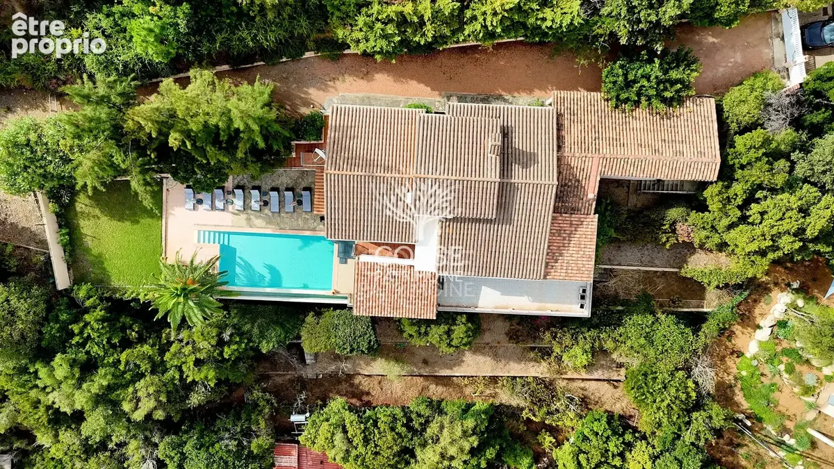 Villa avec piscine vue panoramique sur la mer - photo 8