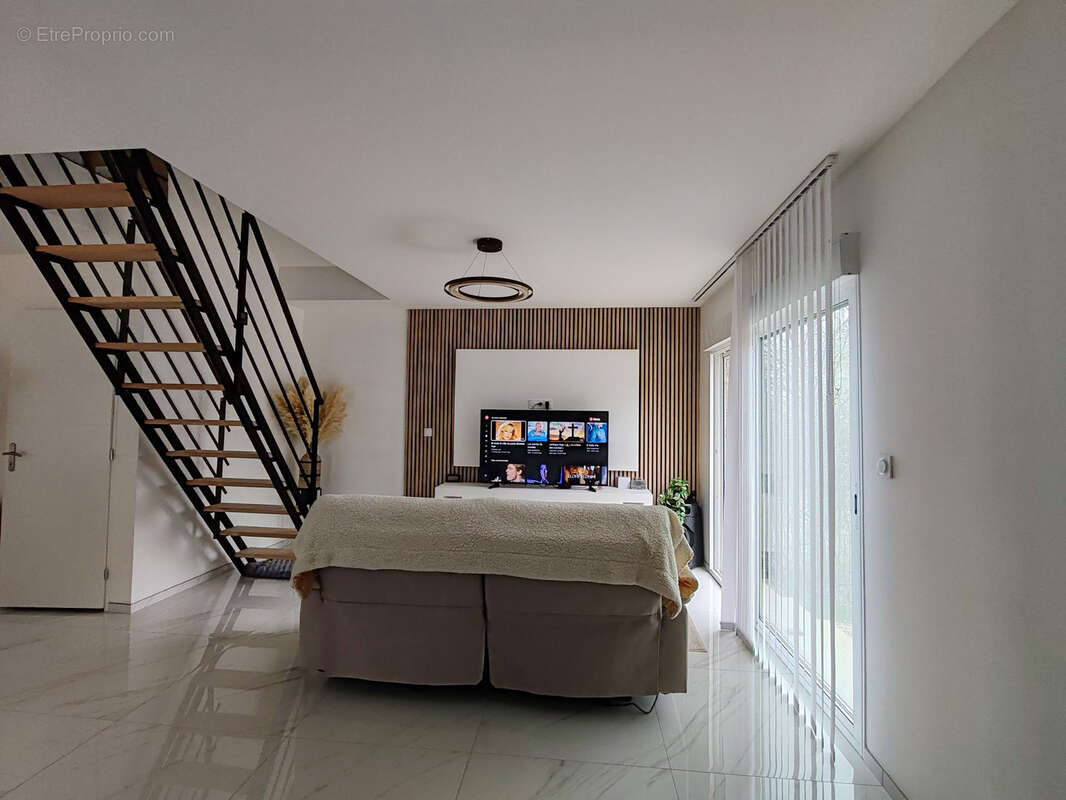 Maison à PIERREFONDS