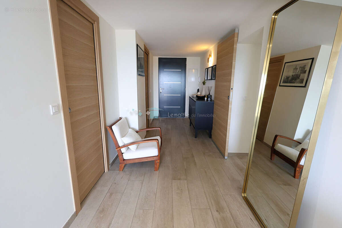 Appartement récent Speracedes 78 m² avec jardin de 69 m² vue mer - photo 14