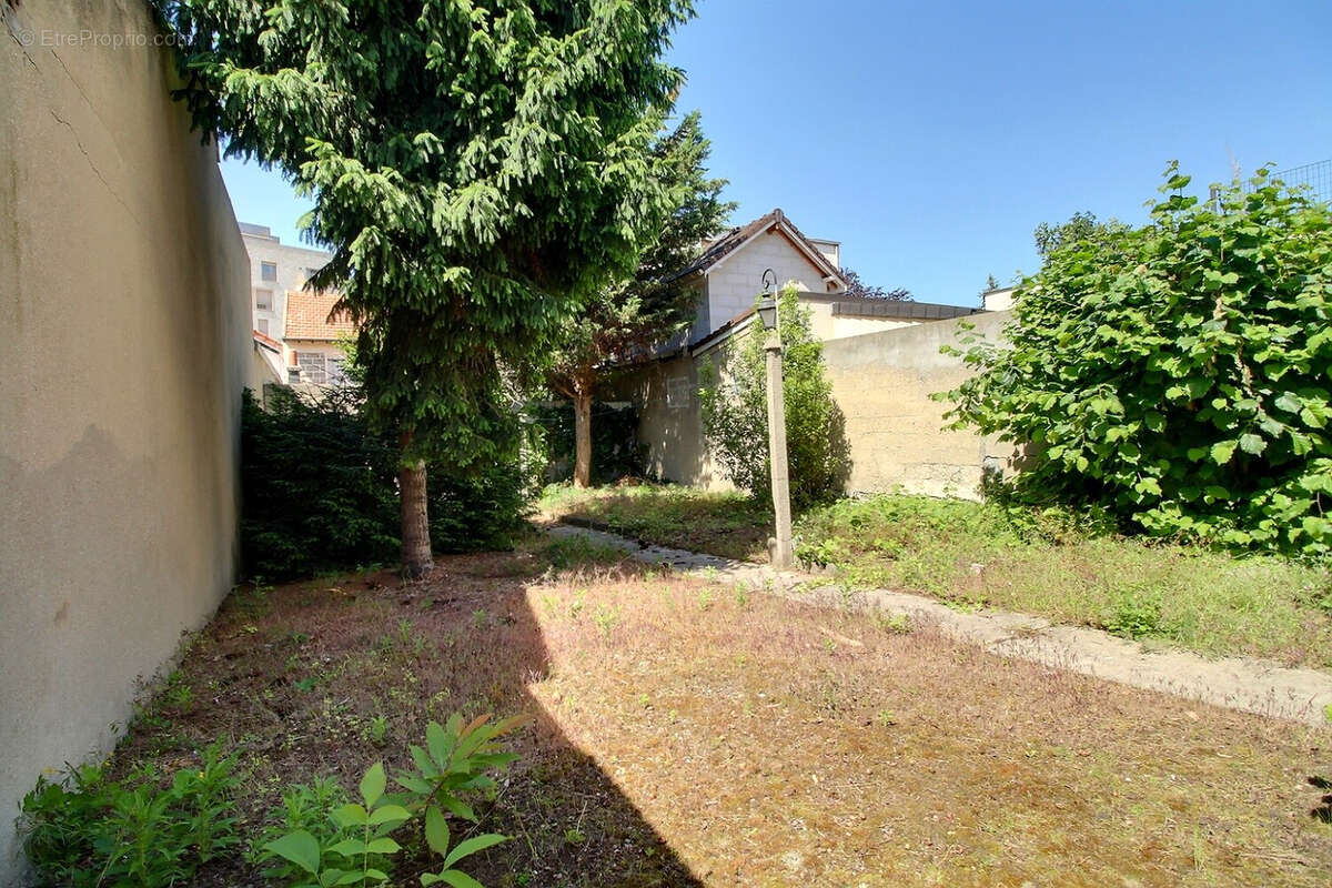 Maison à COLOMBES