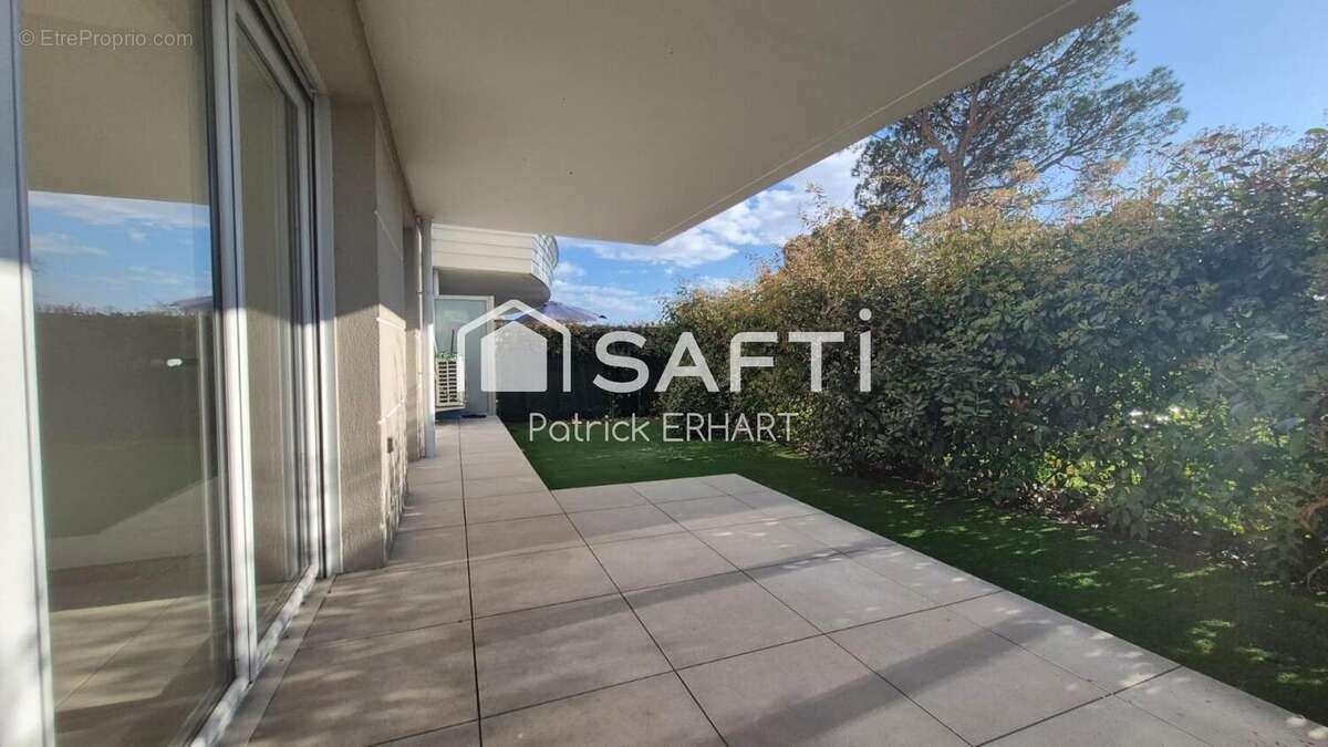 Photo 2 - Appartement à PUGET-SUR-ARGENS