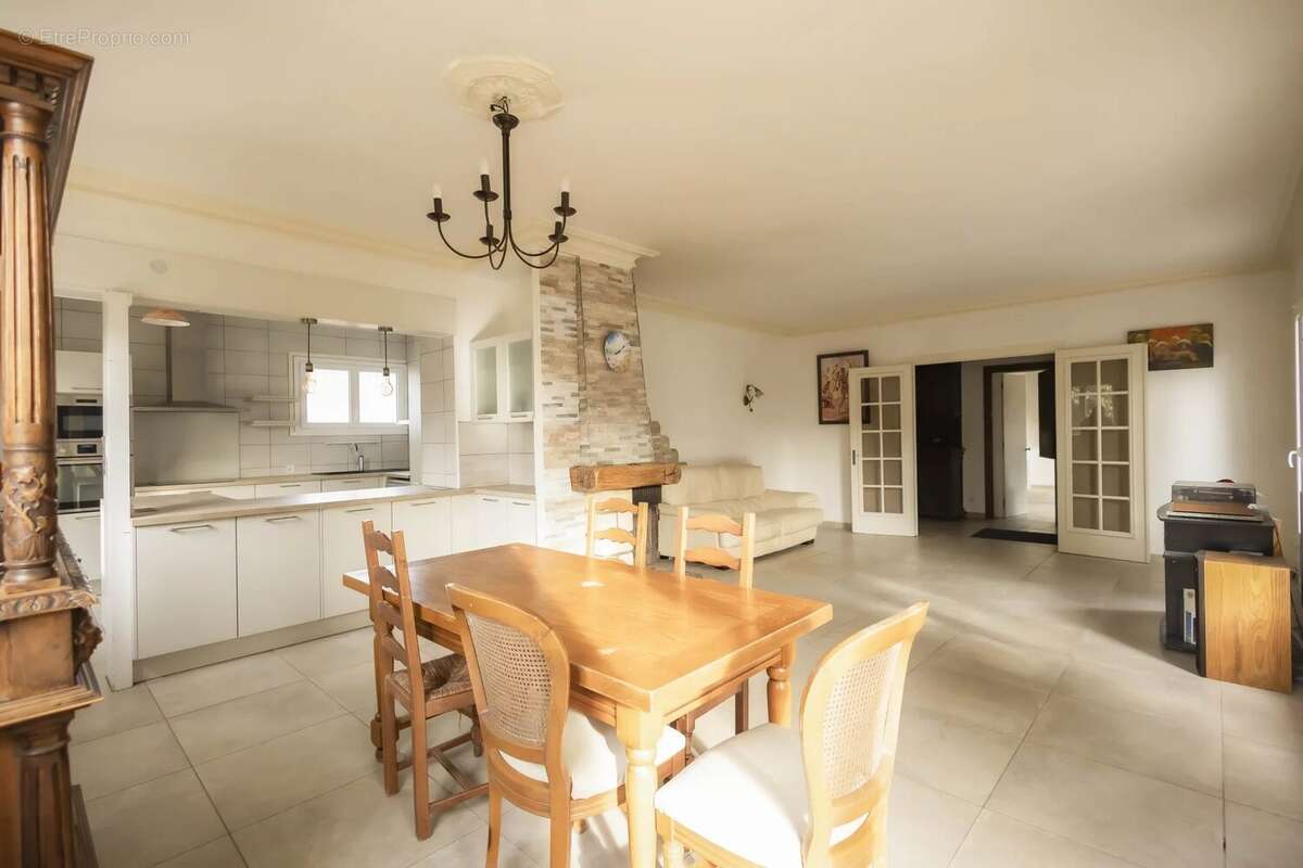 Maison à SAINT-PRIEST