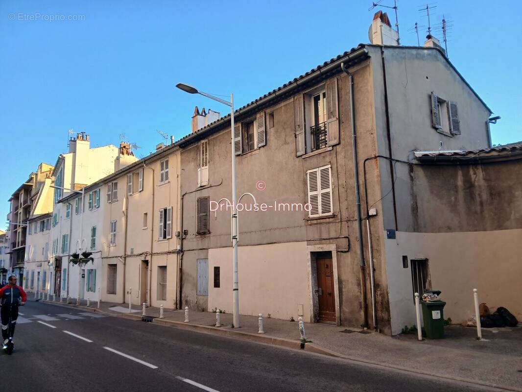 Photo Appartement à Toulon au prix de 66 000€