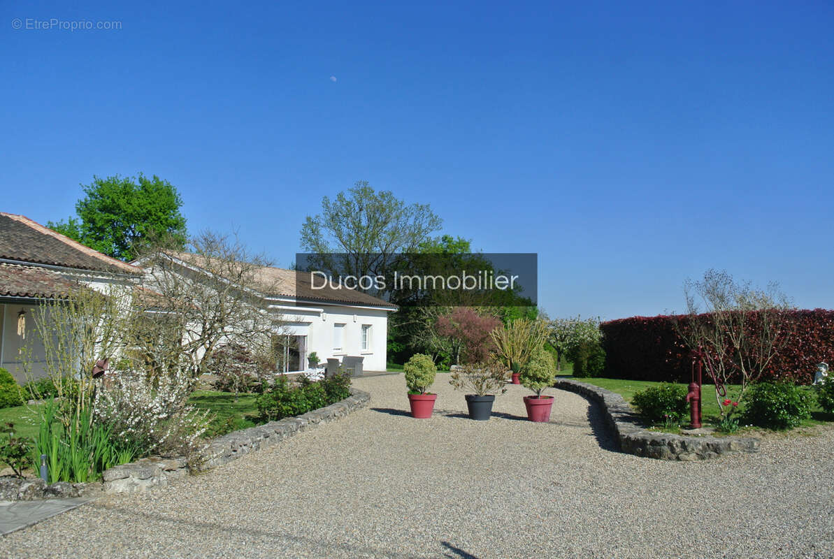 Maison à MAUVEZIN-SUR-GUPIE