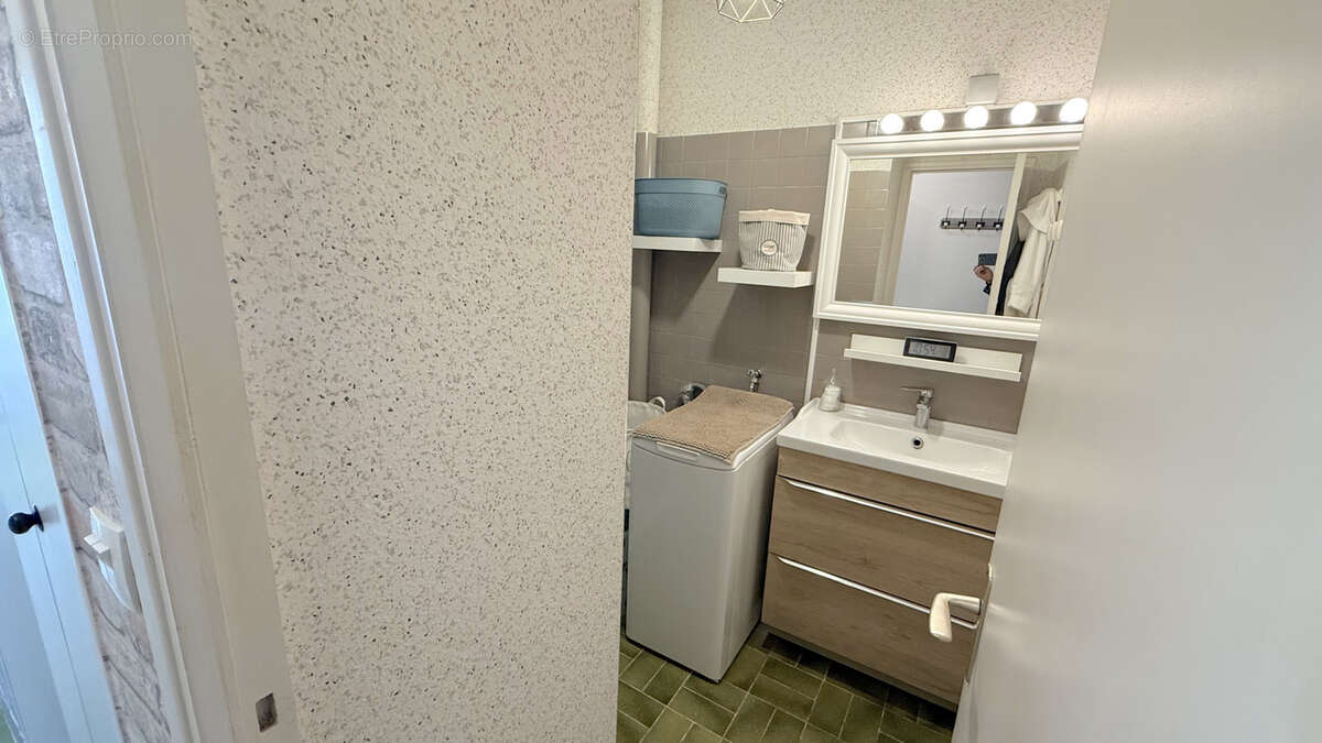 Appartement à CANDILLARGUES