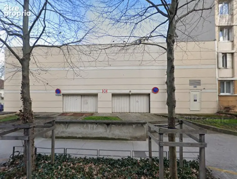 Parking à VILLEURBANNE