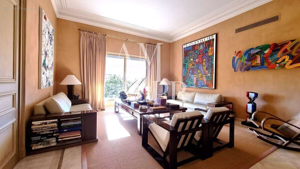 Cannes – Villa Belle Époque Iconique de Prestige avec Vue Mer Panoramique - photo 11