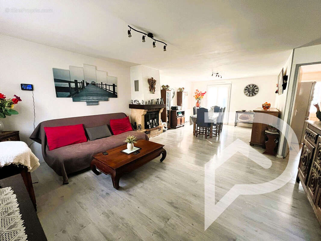 Maison à BEAUMONT-SUR-OISE