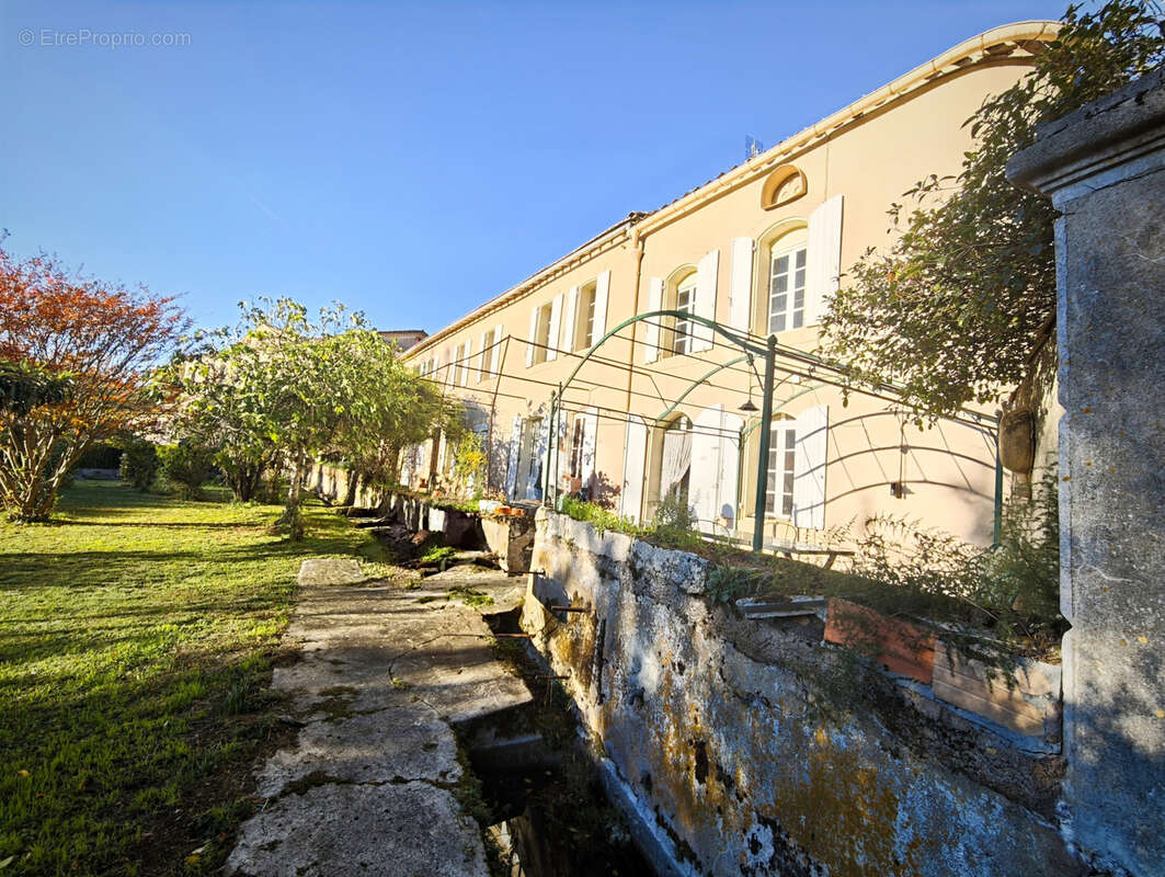 Maison à SAINT-MARTIN-LE-VIEIL