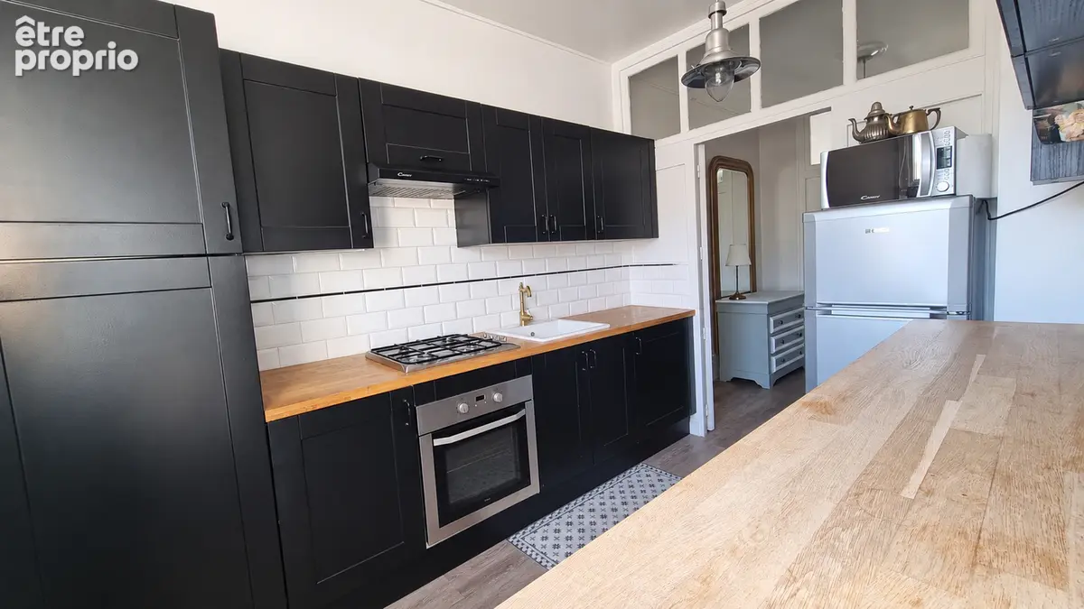 Appartement à vendre - Rouen Centre - 69,52 m² - 2 chambres - 3 balcons - Dernier étage - photo 6