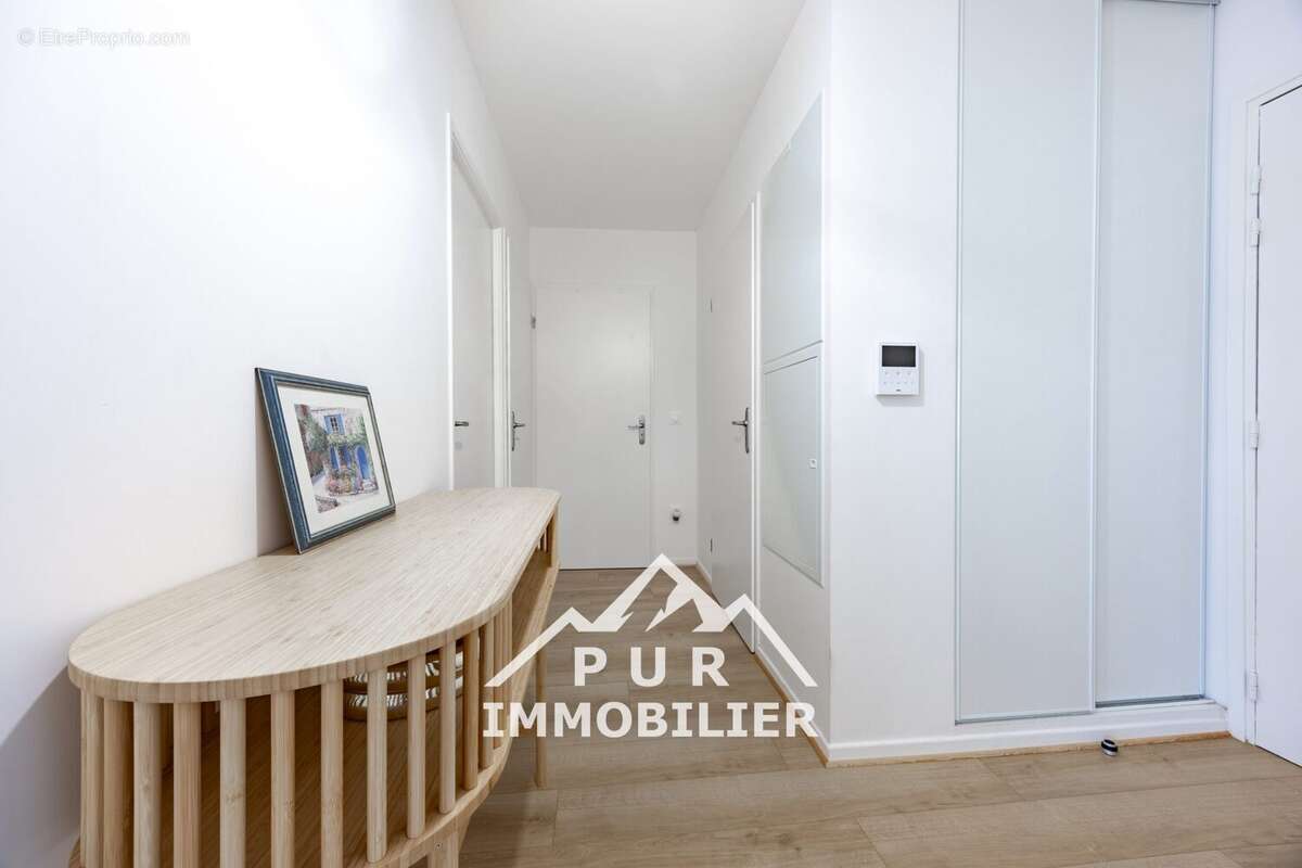 Appartement 64 m² à Chelles  - photo 8