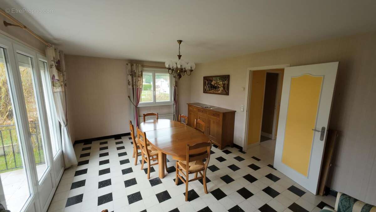 Maison à CANY-BARVILLE