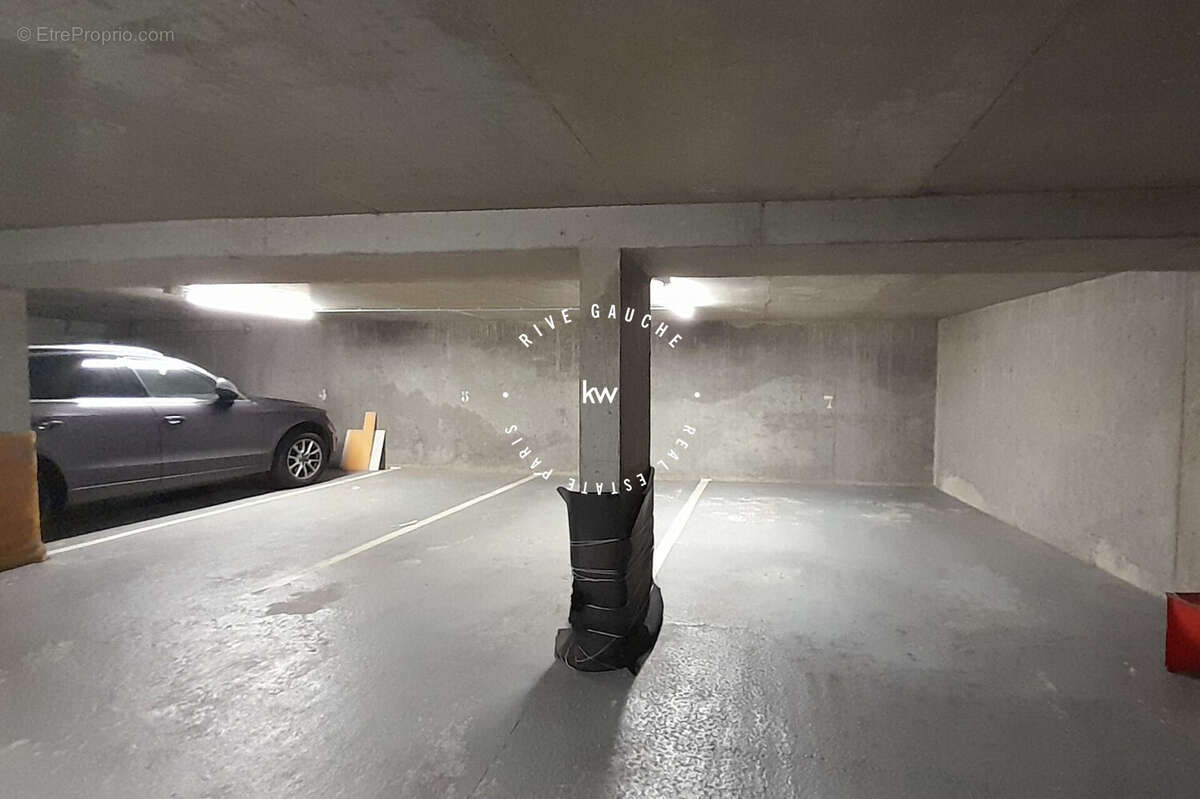 Parking à vendre à Paris-15e (75015) - photo 2