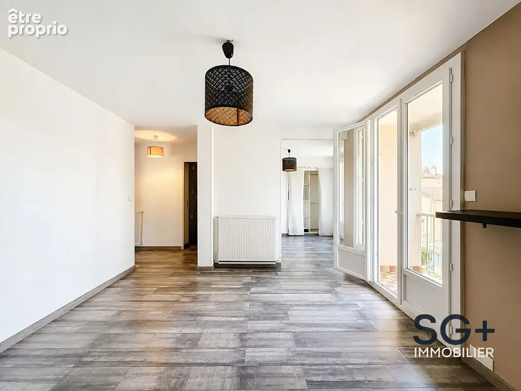 Appartement à MARSEILLE-12E
