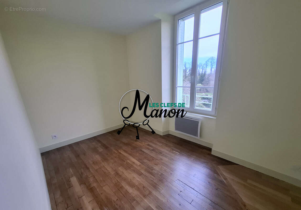 Appartement à SAINT-SULPICE-LAURIERE