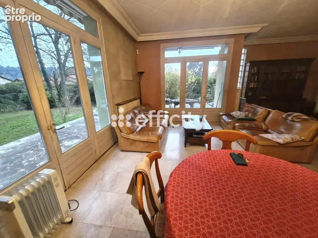 Maison 6 pièces 130 m² à vendre à Collonges-Au-Mont-D'or (69660) - photo 6