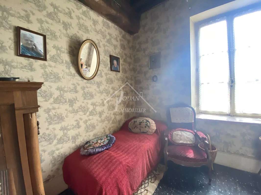 Maison à PIERREFITTE-SUR-LOIRE