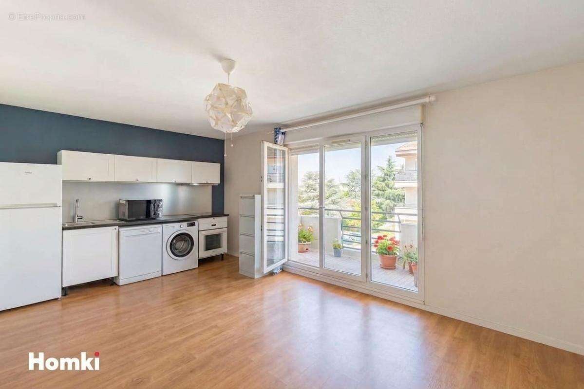 Appartement T3/4 de 68 m2 à Toulouse 31500, Chemin des Argoulets - photo 2