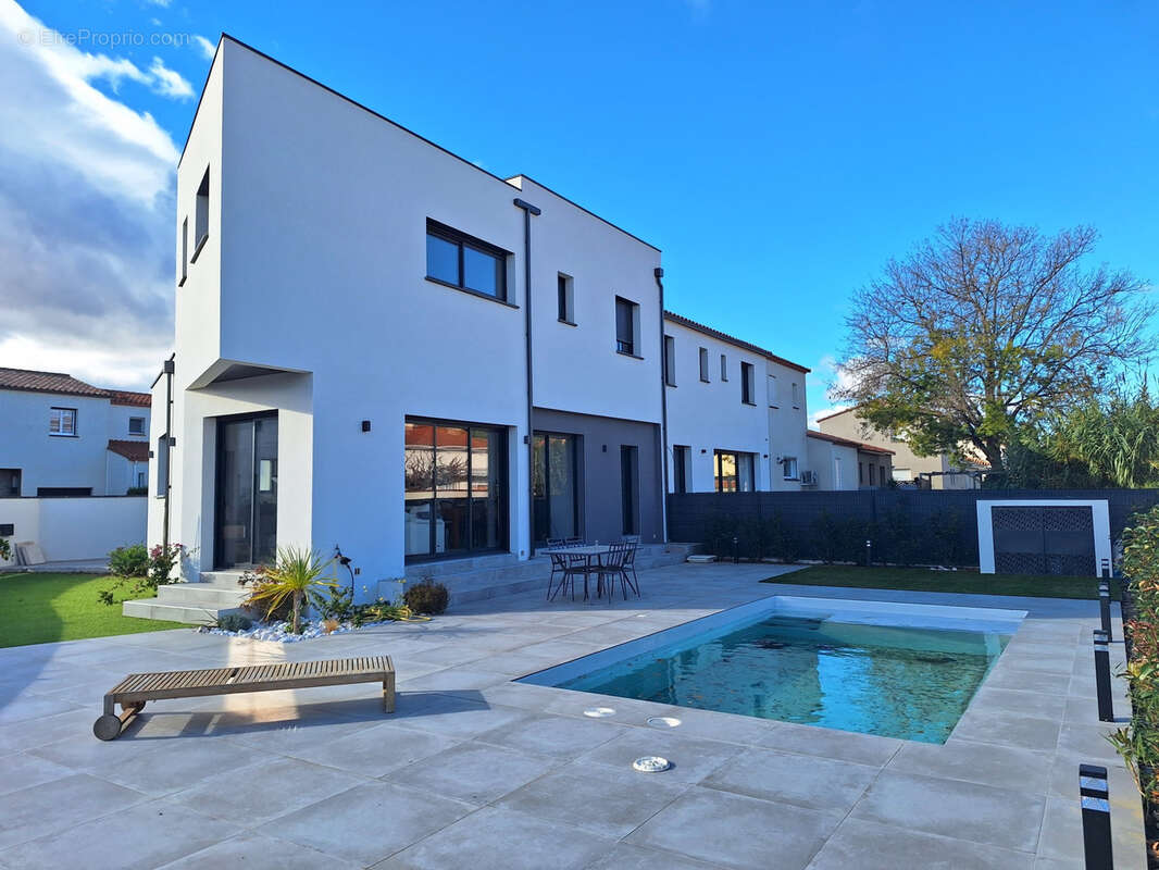 Maison à SAINT-CYPRIEN