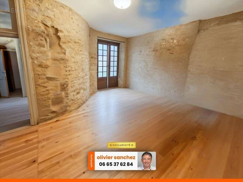 Maison à MARVEJOLS