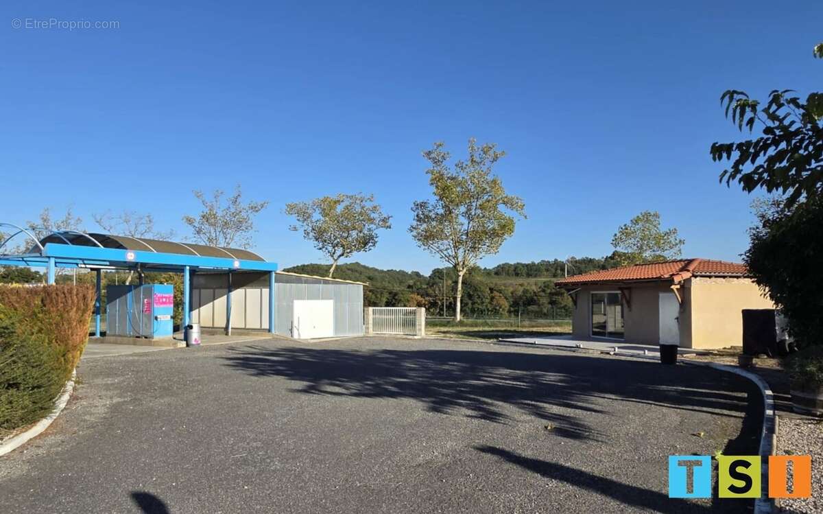 Commerce à BOULOGNE-SUR-GESSE