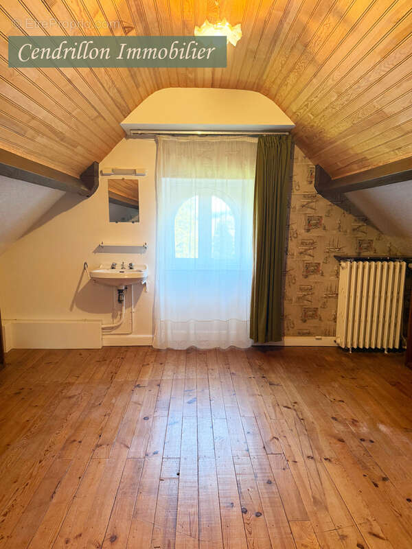 Maison à BOURGANEUF