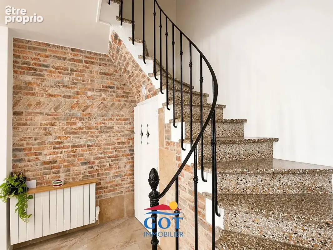En exclusivité GOT Immobilier - Maison de ville R+1 de 101 m² - 4 chambres - Cour intérieure - photo 3