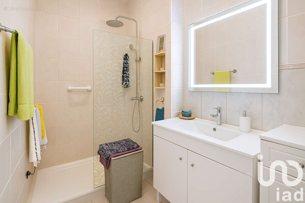 Photo 7 - Appartement à PORT-DE-BOUC