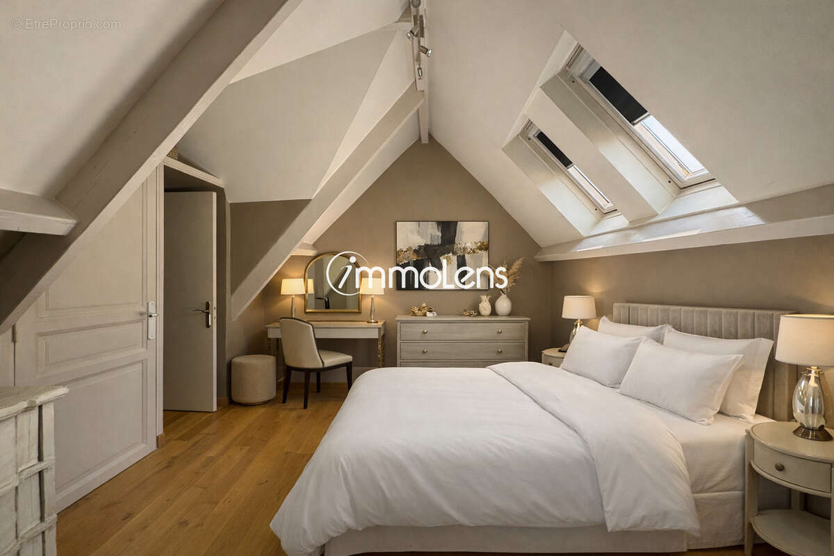 Maison à MONT-SAINT-ELOI