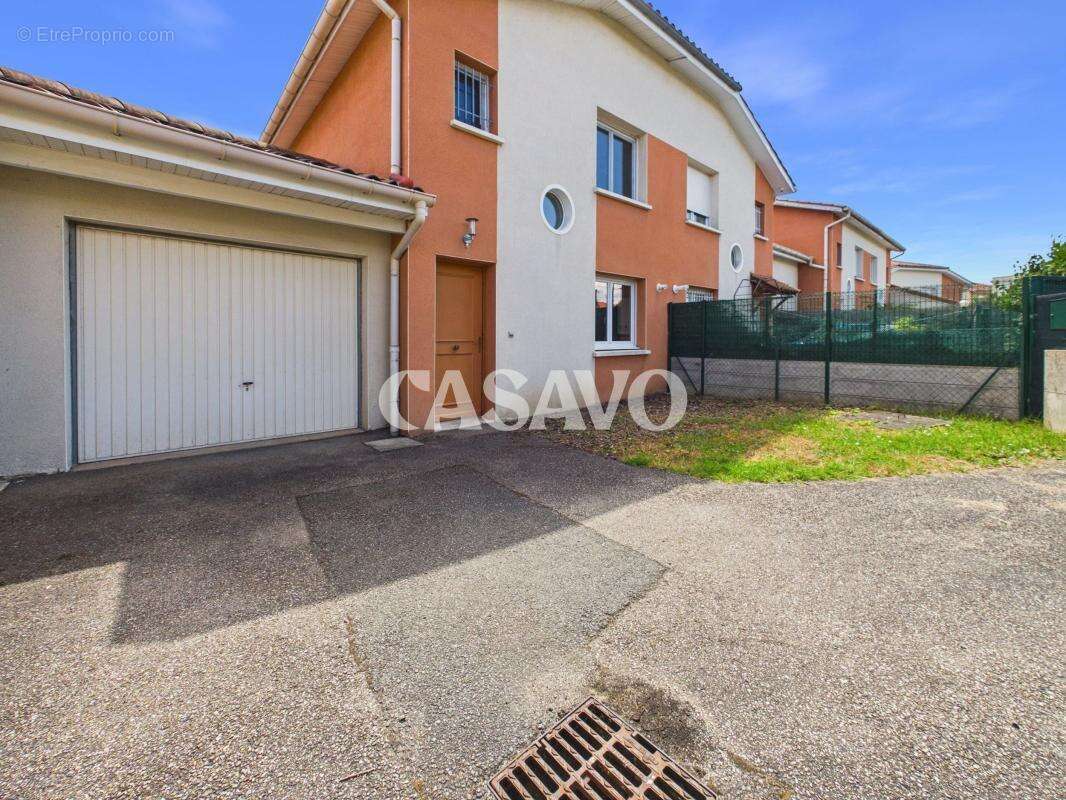 Maison à LYON-8E