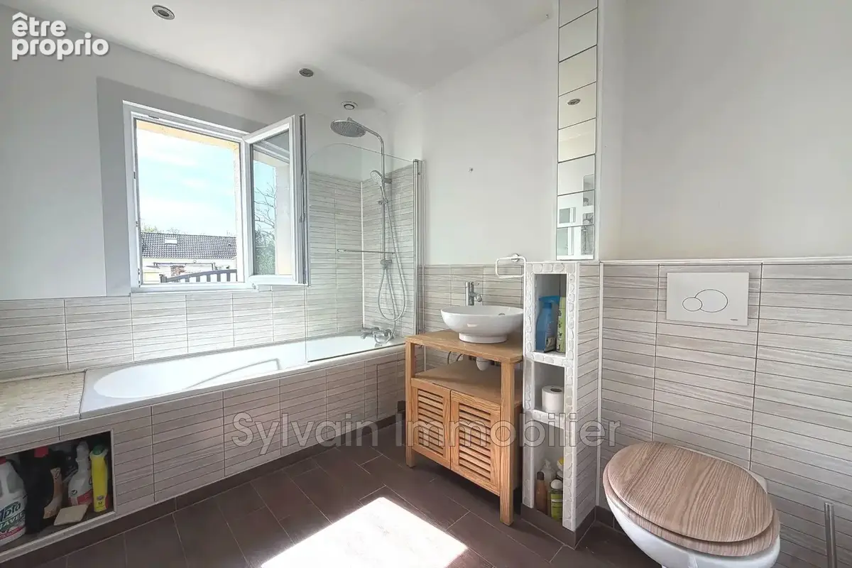 Maison 5 pièces 119 m² à vendre à Marseille-En-Beauvaisis (60690) - photo 5