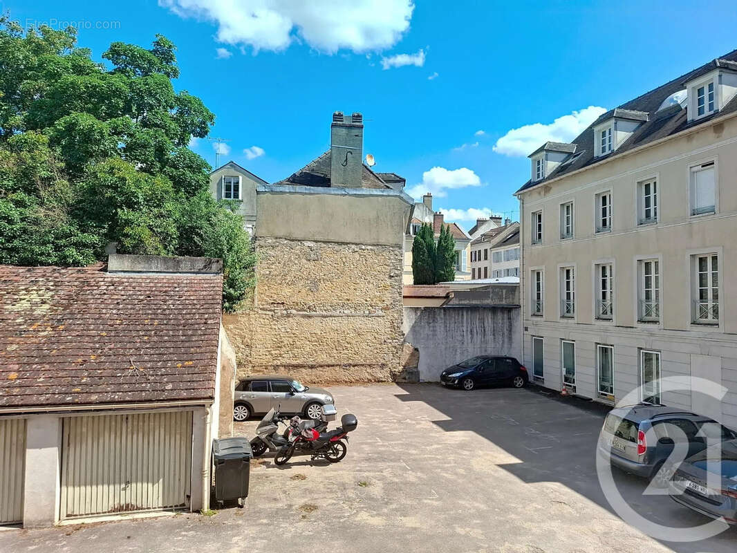 Appartement à MELUN