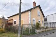 Maison à COSNE-COURS-SUR-LOIRE