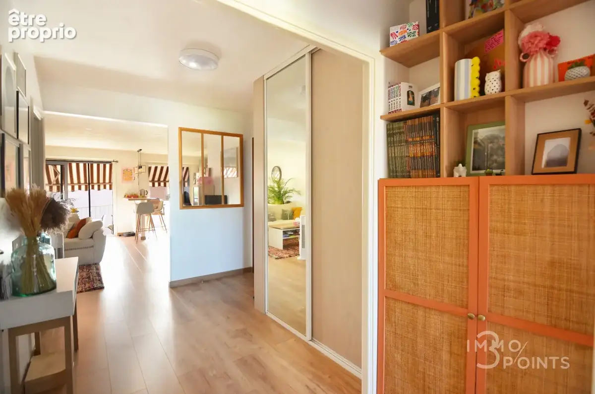 Appartement 3 pièces : 2 chambres 70m2 : rénové - photo 3