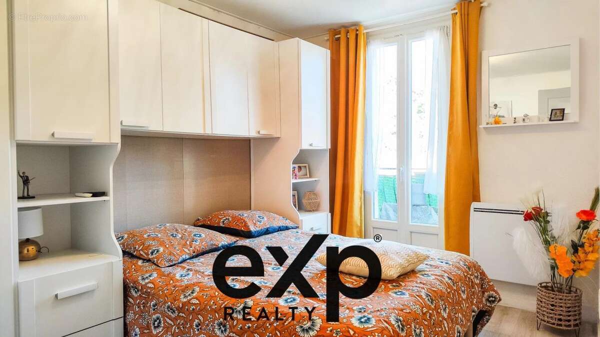 Appartement à VINS-SUR-CARAMY