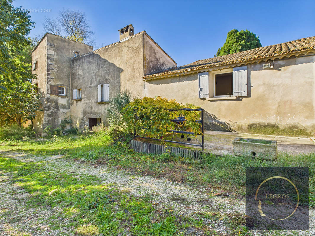 Maison à ARAMON