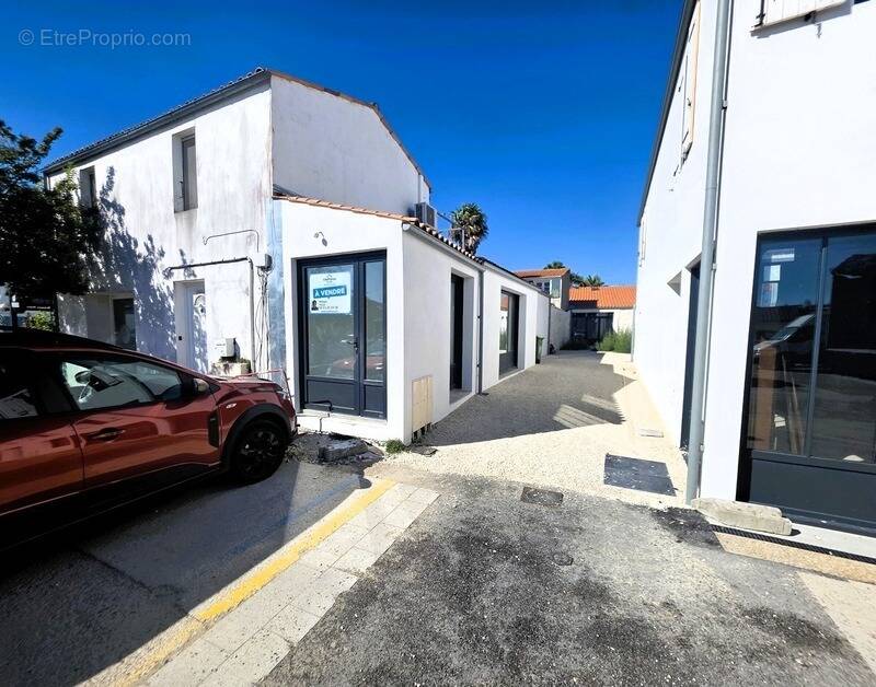 Commerce à DOLUS-D'OLERON