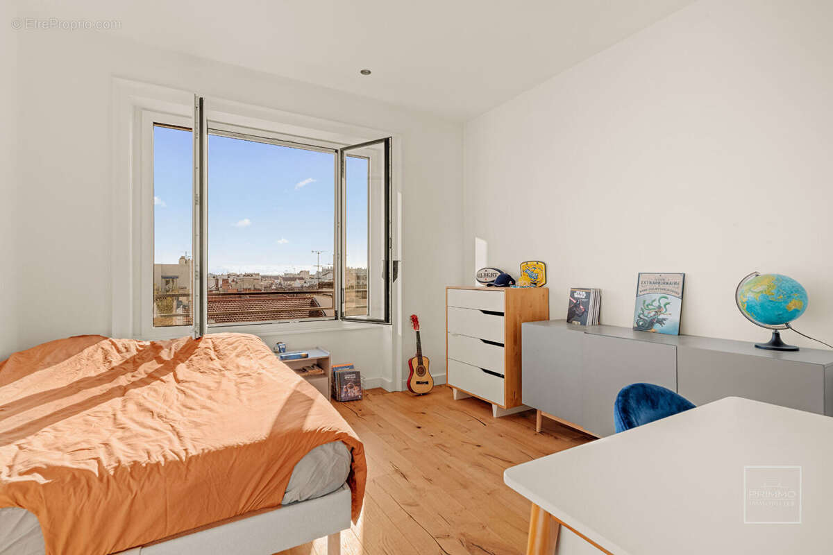 Appartement à LYON-6E