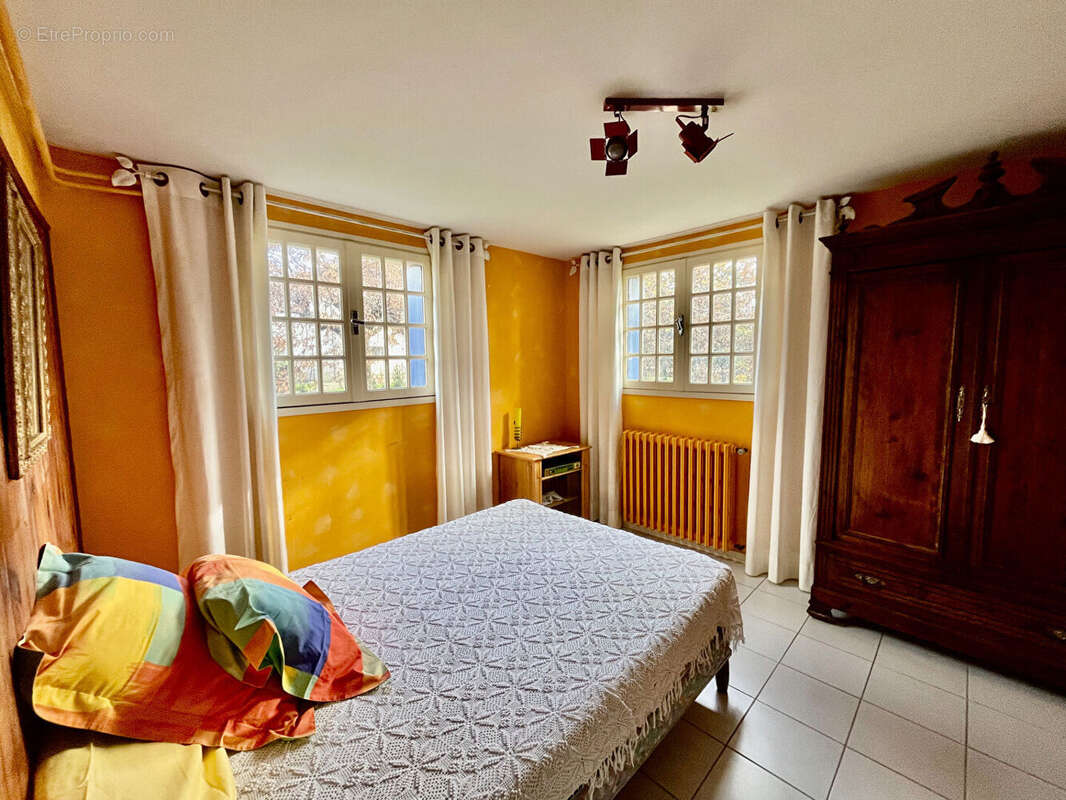 Maison à CASTELMORON-SUR-LOT