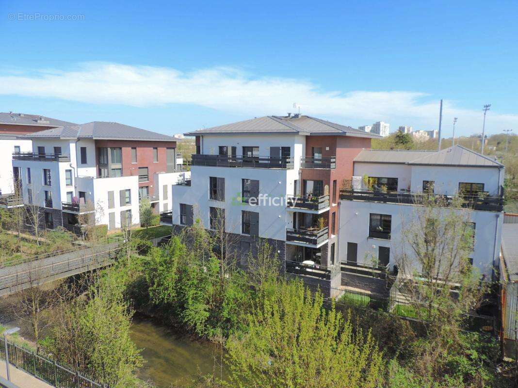 Appartement à PONTOISE