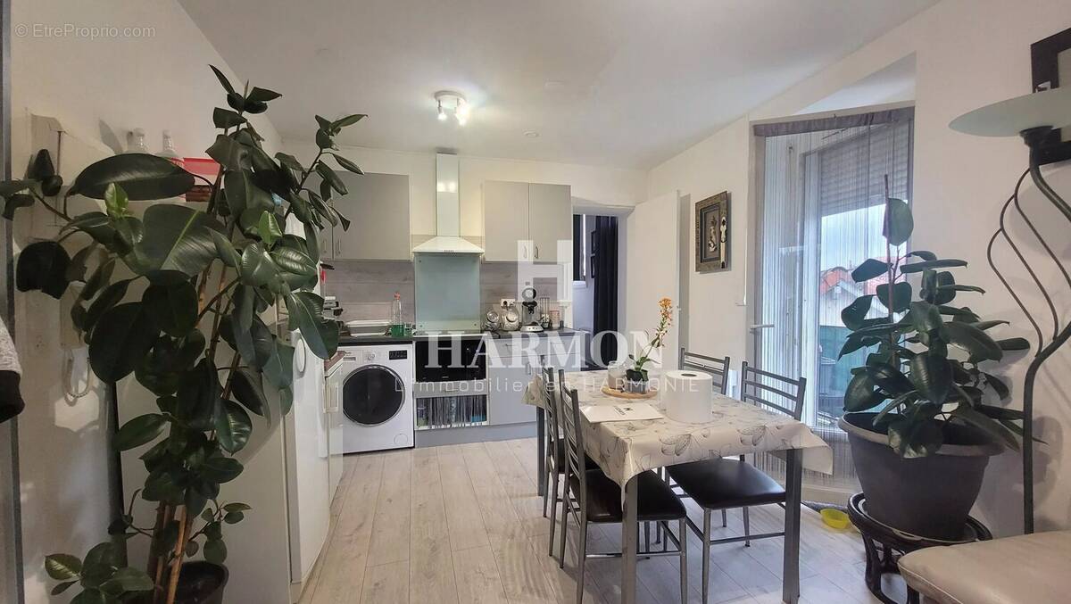 Appartement à JURANCON