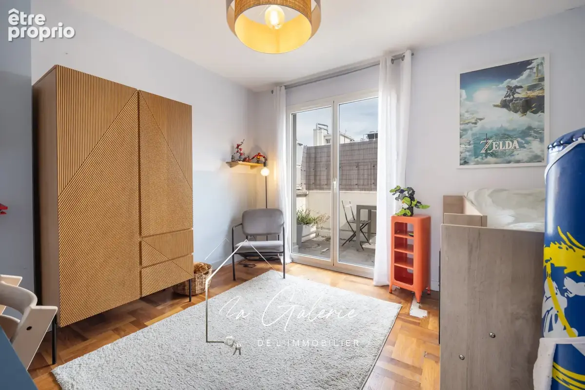 Magnifique appartement en dernier etage avec terrasse hyper centre de grenoble - photo 17